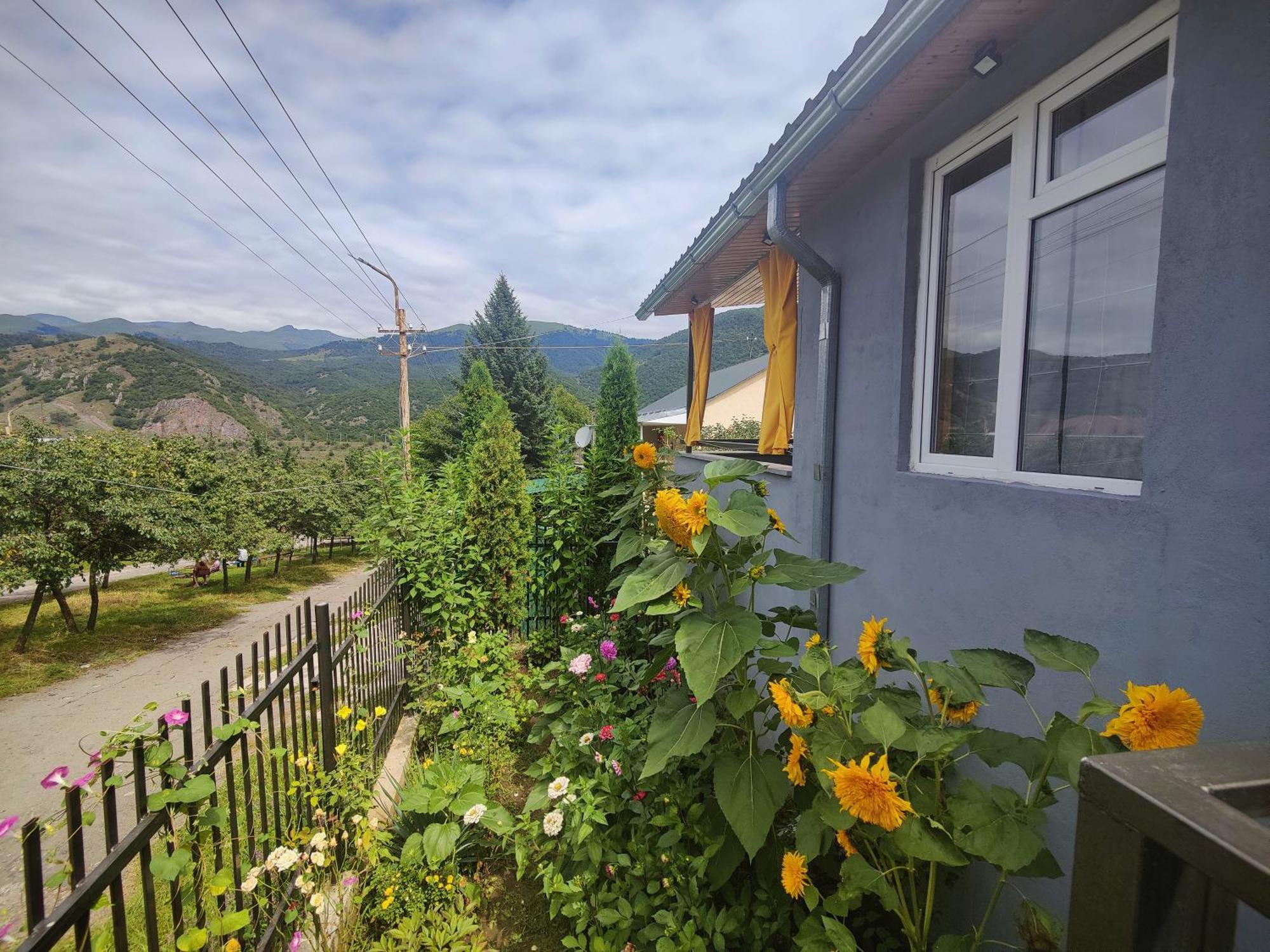 Sunny Lodge Dilijan Eksteriør bilde